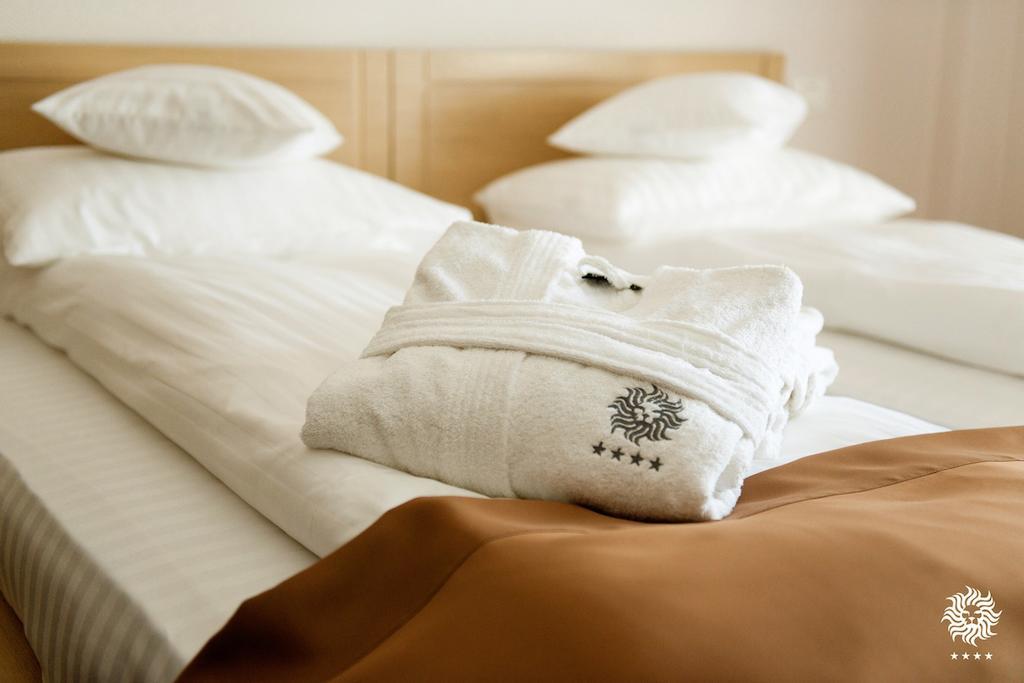 Hotel Leon & Spa Arad Room photo
